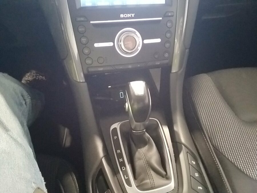 FORD MONDEO 2.0 Híbrido 138kW/187CV Titanium HEV AT 4 Puertas - Imagen 8