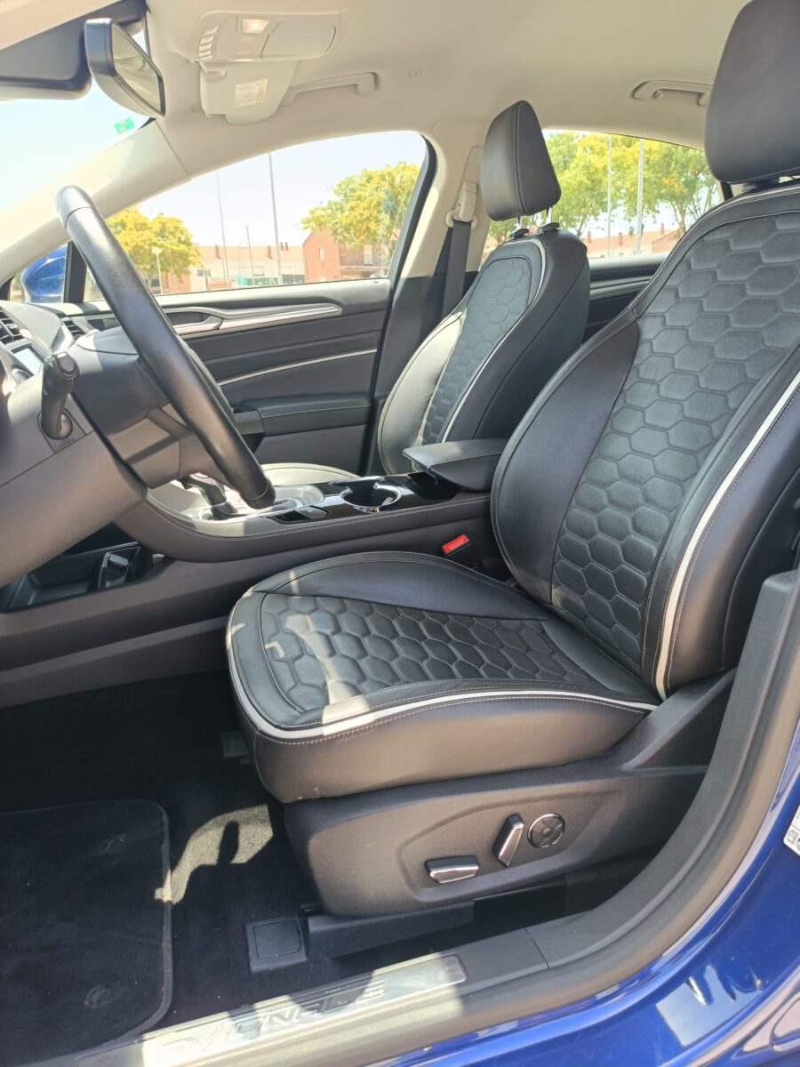 FORD MONDEO 2.0 Hibrido 137kW Auto Vignale Hev Sedan - Imagen 13