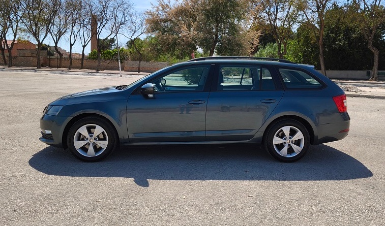 SKODA Octavia 1.5 TSI DSG GTEC Ambition - Imagen 4