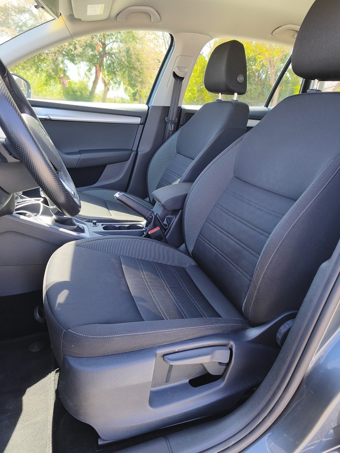 SKODA Octavia 1.5 TSI DSG GTEC Ambition - Imagen 18