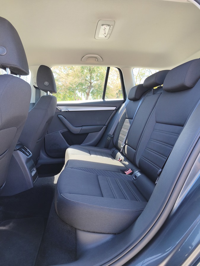 SKODA Octavia 1.5 TSI DSG GTEC Ambition - Imagen 23