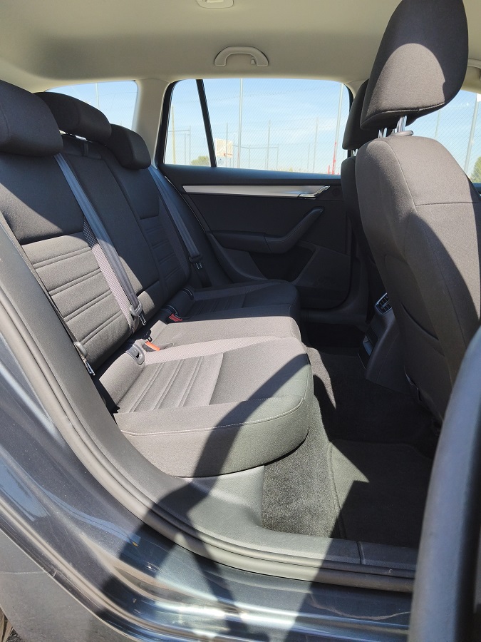 SKODA Octavia 1.5 TSI DSG GTEC Ambition - Imagen 28