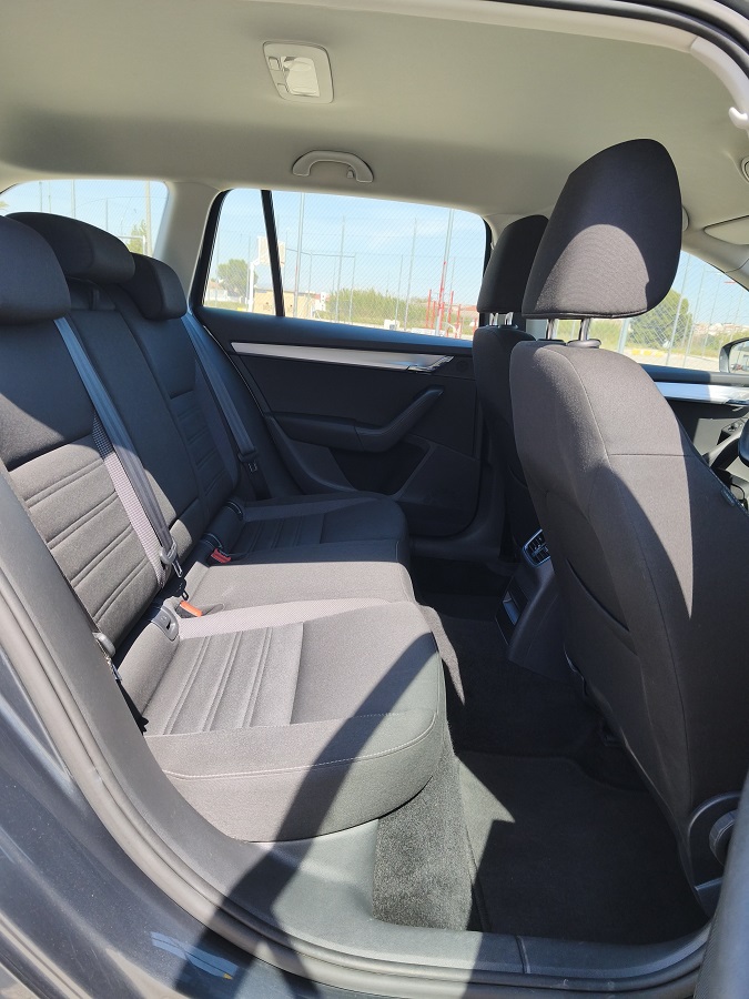 SKODA Octavia 1.5 TSI DSG GTEC Ambition - Imagen 29