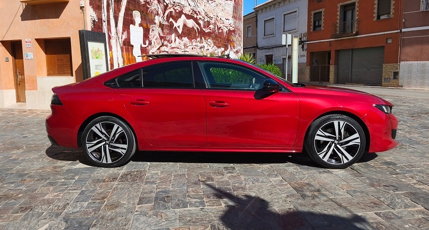 PEUGEOT 508 First Edition GT PureTech 225cv S&S 8EAT - Imagen 16