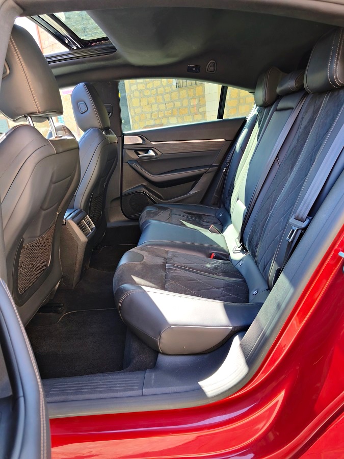 PEUGEOT 508 First Edition GT PureTech 225cv S&S 8EAT - Imagen 27