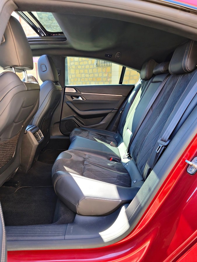 PEUGEOT 508 First Edition GT PureTech 225cv S&S 8EAT - Imagen 29