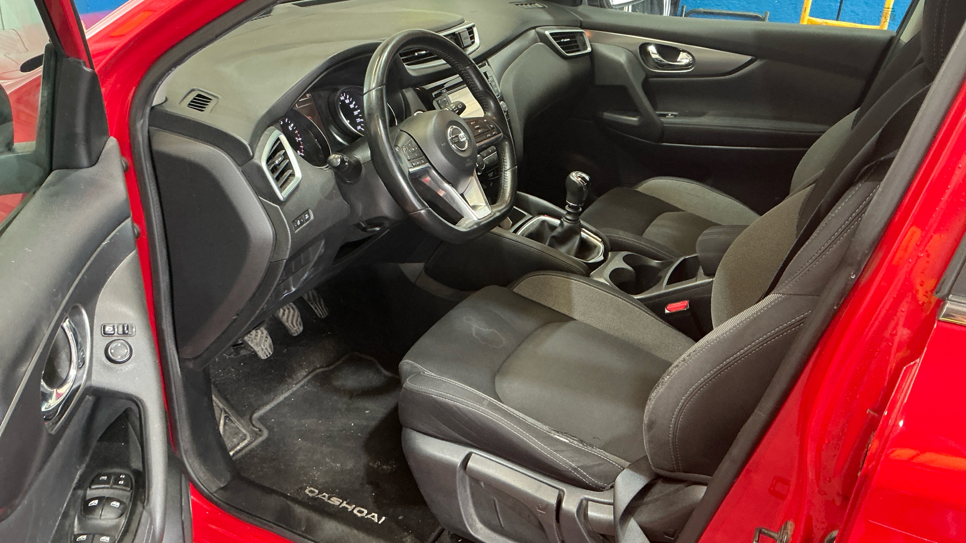 Nissan Qashqai QASHQAI 1.2 DIG-T N-CONNECTA 4X2 - Imagen 5