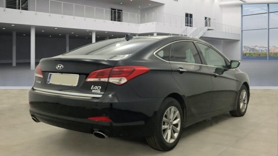 HYUNDAI i40 1.7 CRDi BlueDrive Tecno - Imagen 3