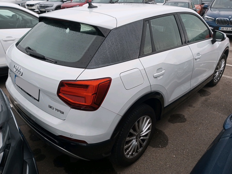 AUDI Q2 Design 30 TFSI 115cv - Imagen 2