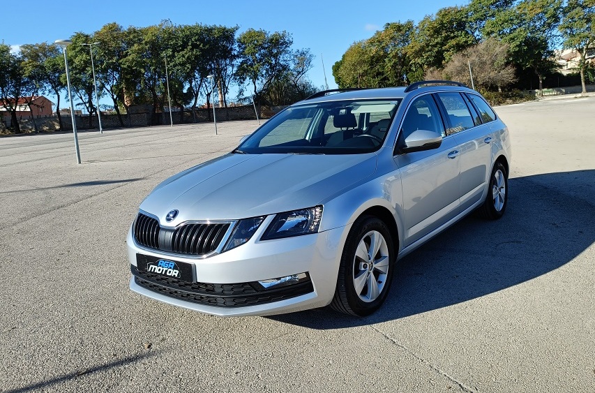 SKODA Octavia 1.5 TSI DSG GTEC Ambition - Imagen 2