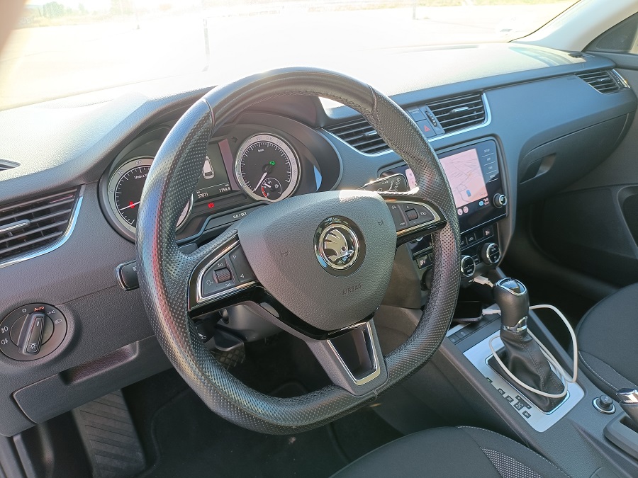 SKODA Octavia 1.5 TSI DSG GTEC Ambition - Imagen 32