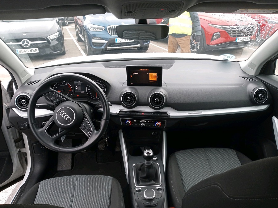 AUDI Q2 Design 30 TFSI 115cv - Imagen 4