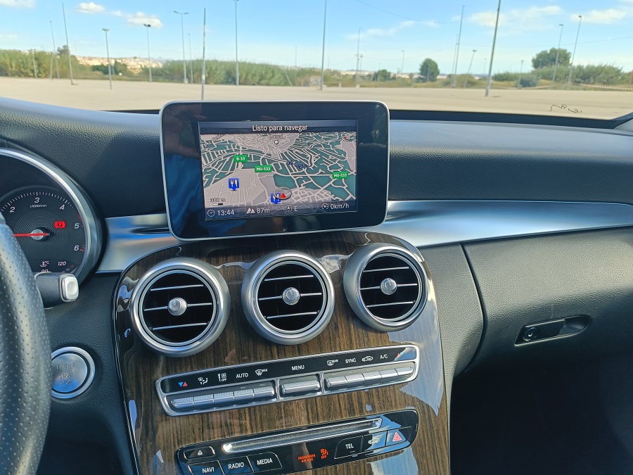 MERCEDES-BENZ C 220 d 4MATIC Estate - Imagen 34