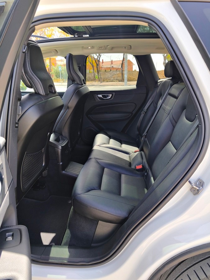 Volvo Xc60 híbrido enchufable XC60 T6 TWIN RECHARGE INSCRIPTION EXPRESSION - Imagen 21