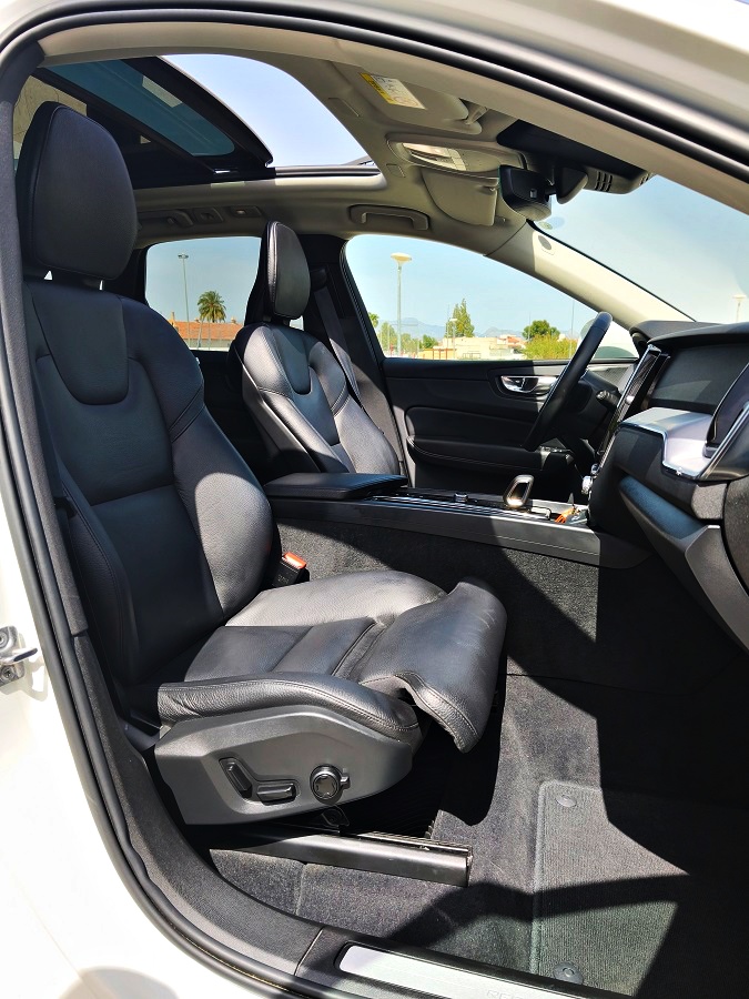 Volvo Xc60 híbrido enchufable XC60 T6 TWIN RECHARGE INSCRIPTION EXPRESSION - Imagen 31