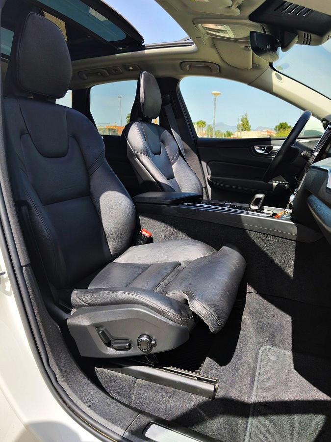 Volvo Xc60 híbrido enchufable XC60 T6 TWIN RECHARGE INSCRIPTION EXPRESSION - Imagen 32