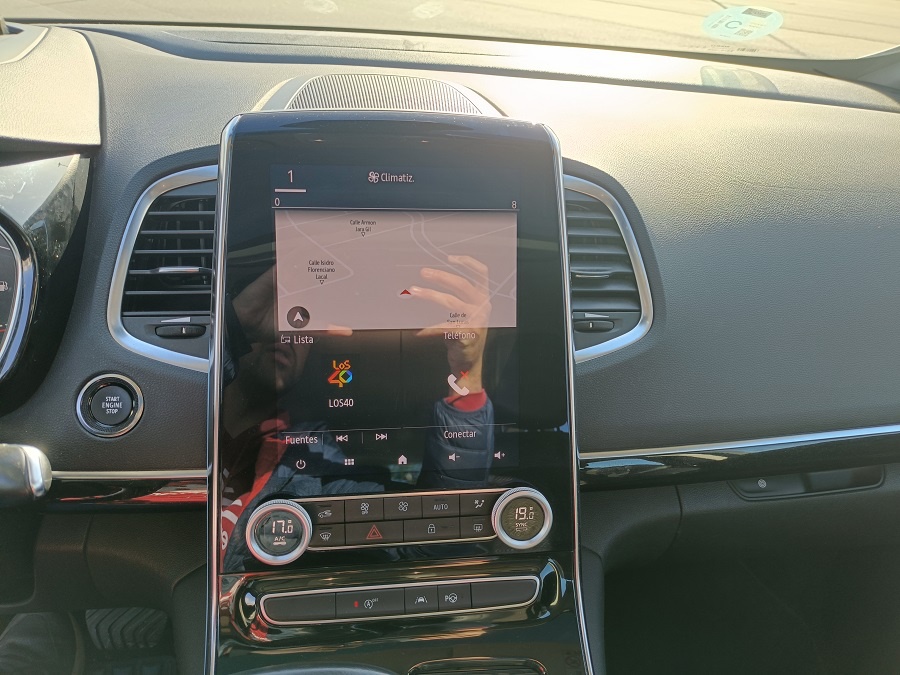 RENAULT Espace Limited TCe EDC GPF 225cv - Imagen 38