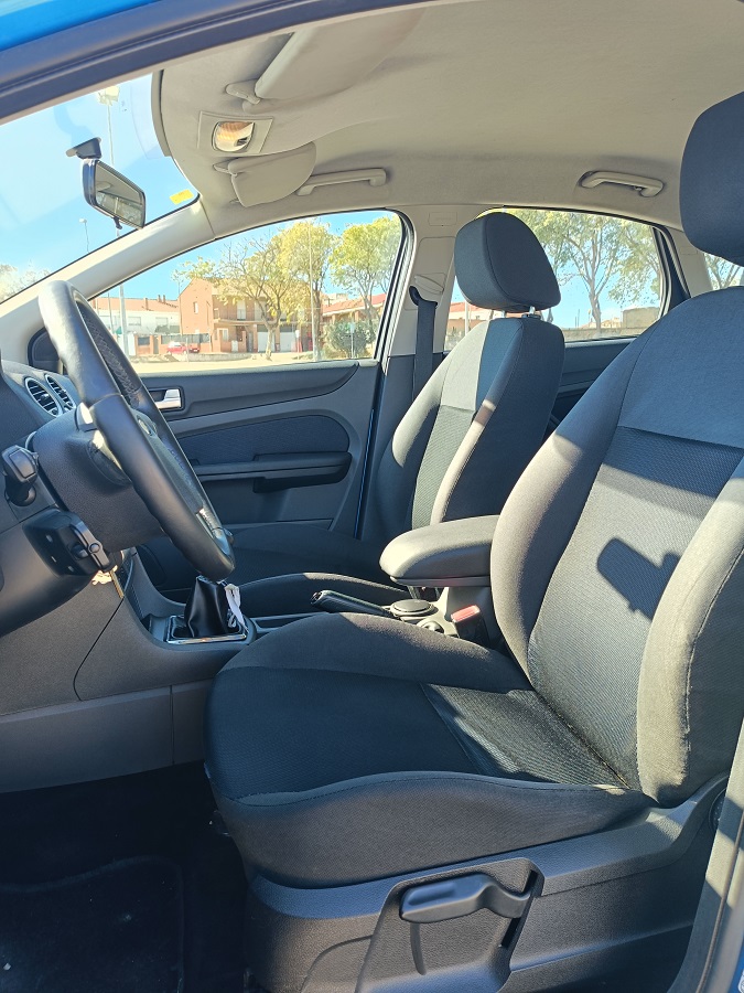 FORD Focus 1.6 TDCi Sport - Imagen 16