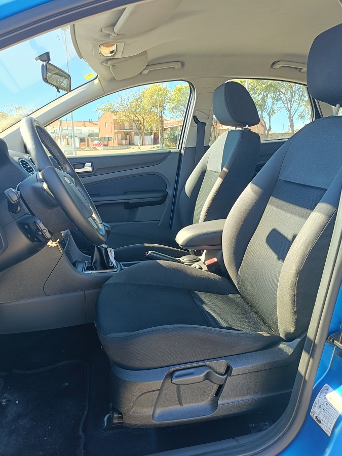 FORD Focus 1.6 TDCi Sport - Imagen 18