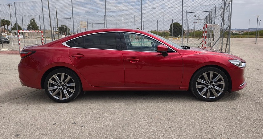 Mazda Mazda6 sedán MAZDA6 2.0 SKYACTIV-G ZENITH - Imagen 13