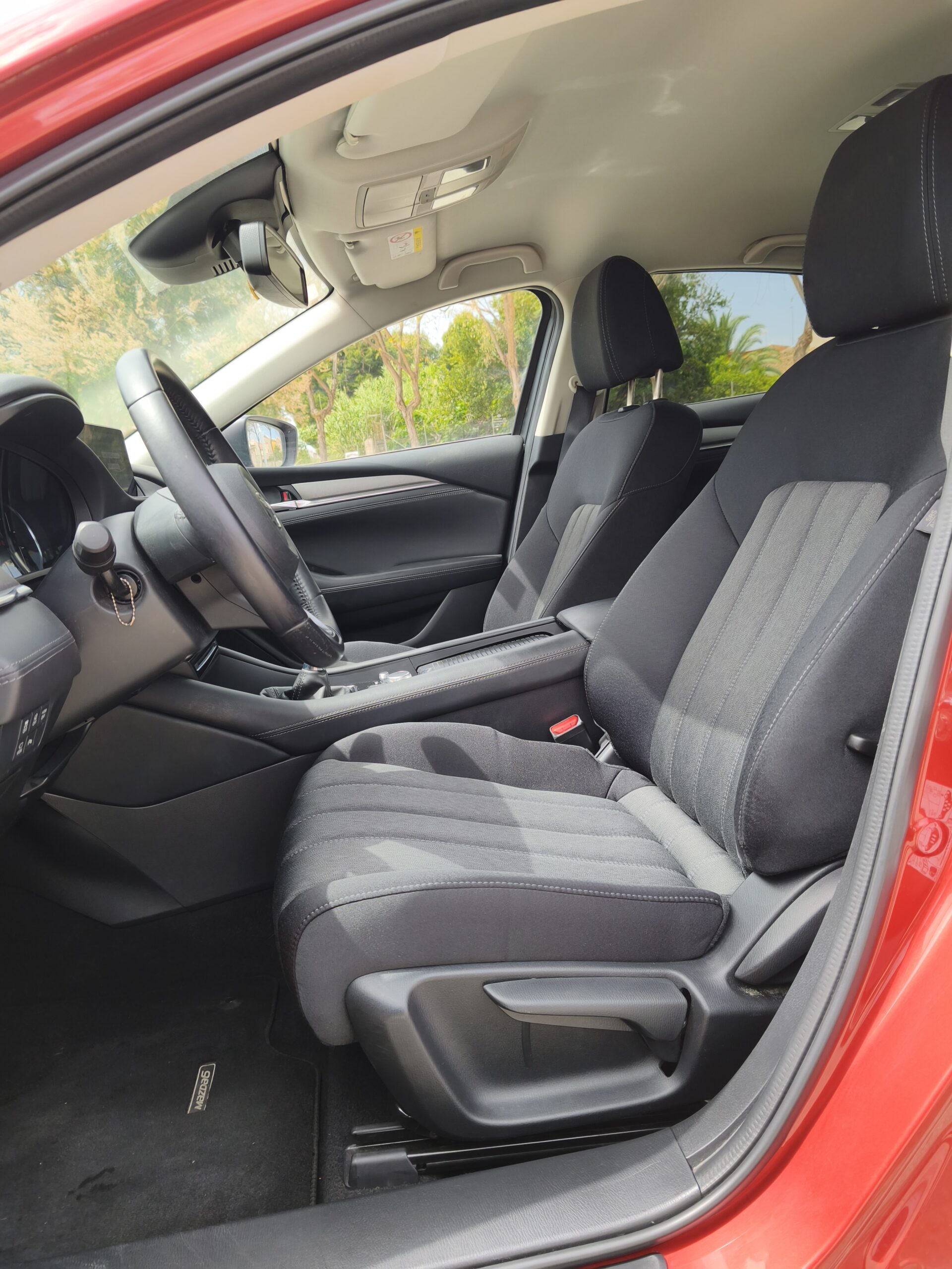 Mazda Mazda6 sedán MAZDA6 2.0 SKYACTIV-G ZENITH - Imagen 20