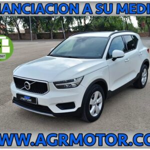 VOLVO XC40 2.0 D3 Momentum Pro