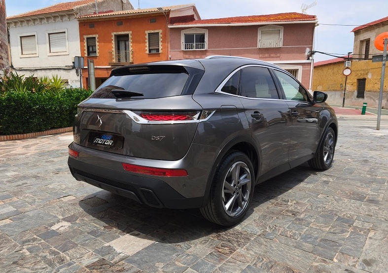 DS 7 BlueHDi 130 Automatico PERFORMANCE LINE - Imagen 10