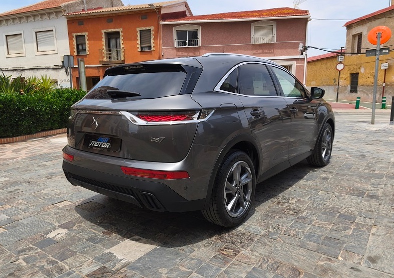 DS 7 BlueHDi 130 Automatico PERFORMANCE LINE - Imagen 11