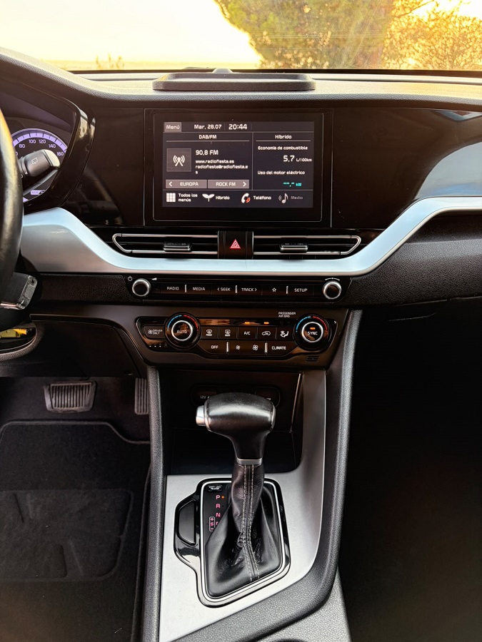 Kia Niro 1.6 GDi HEV 104kW (141CV) Concept - Imagen 31