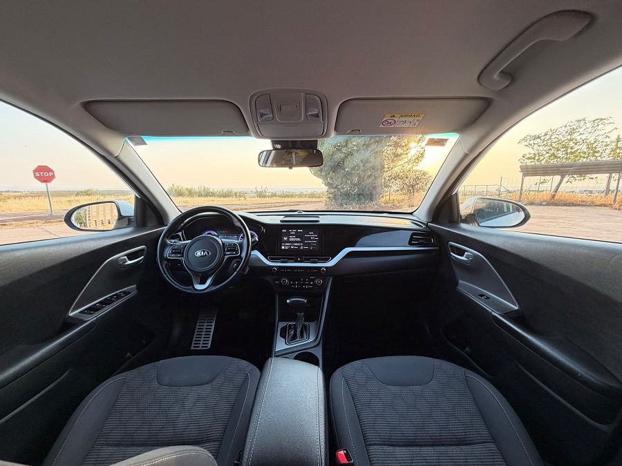 Kia Niro 1.6 GDi HEV 104kW (141CV) Concept - Imagen 21