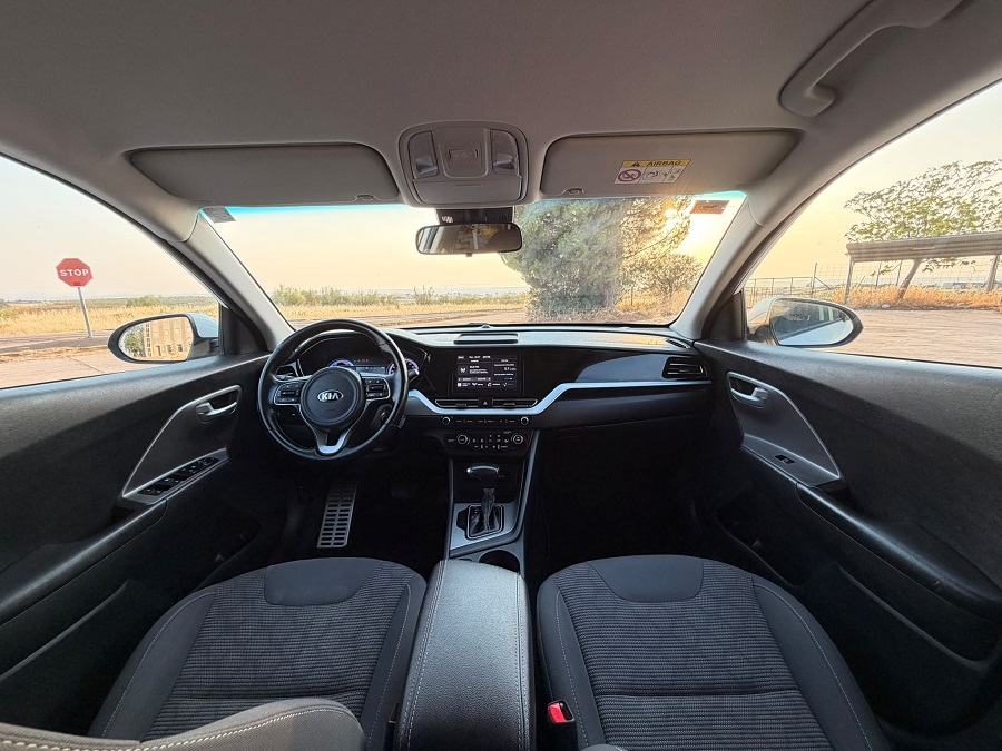 Kia Niro 1.6 GDi HEV 104kW (141CV) Concept - Imagen 22